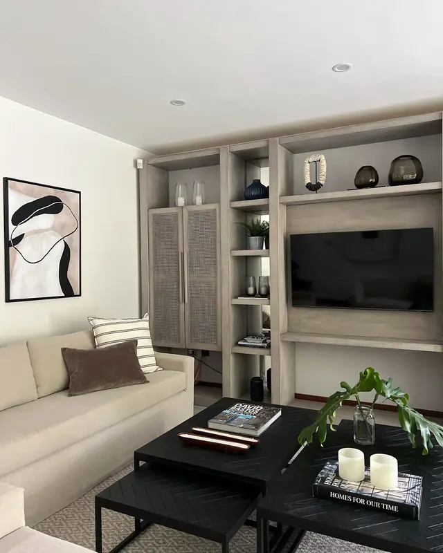 Arenas y negros · Living
