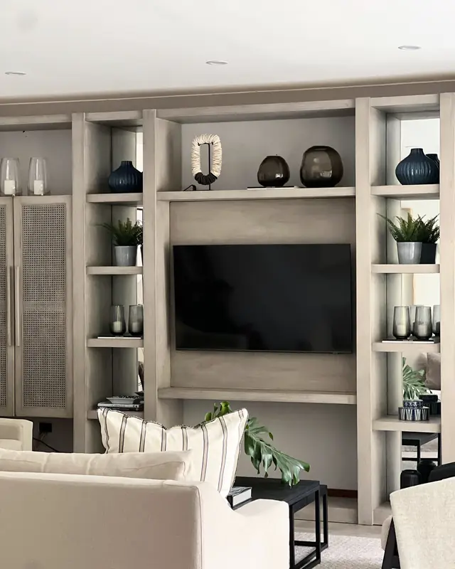 Arenas y negros · Living