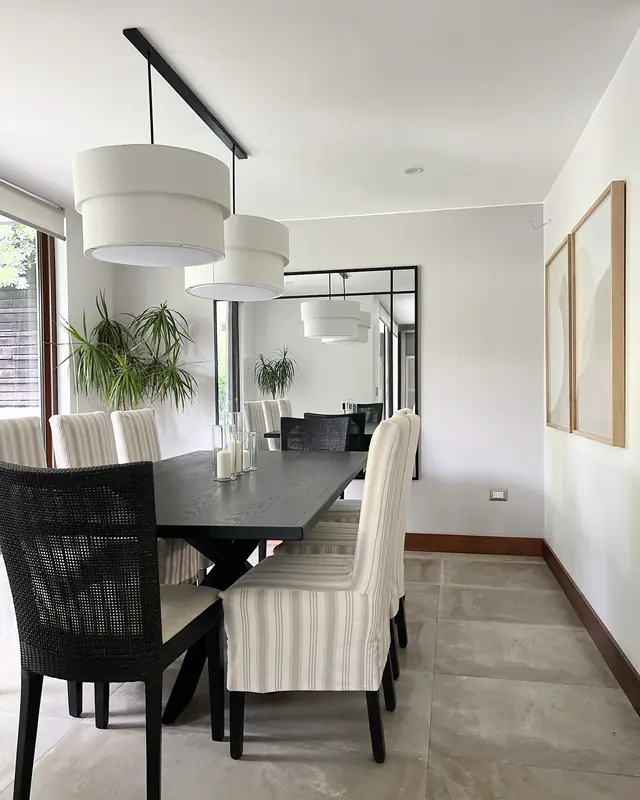 Arenas y negros · Comedor