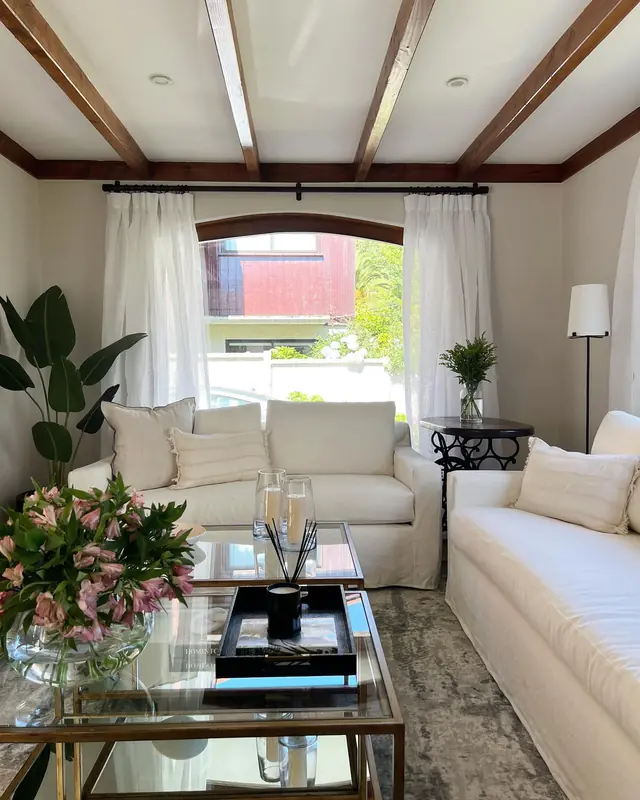 Living y comedor reutilizados · Living