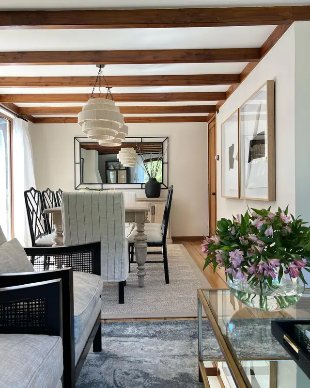 Living y comedor reutilizados · Comedor