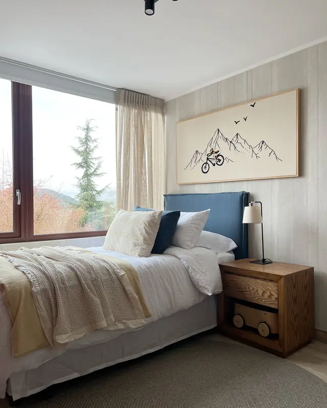 Dormitorios y escritorio familiar · Dormitorio