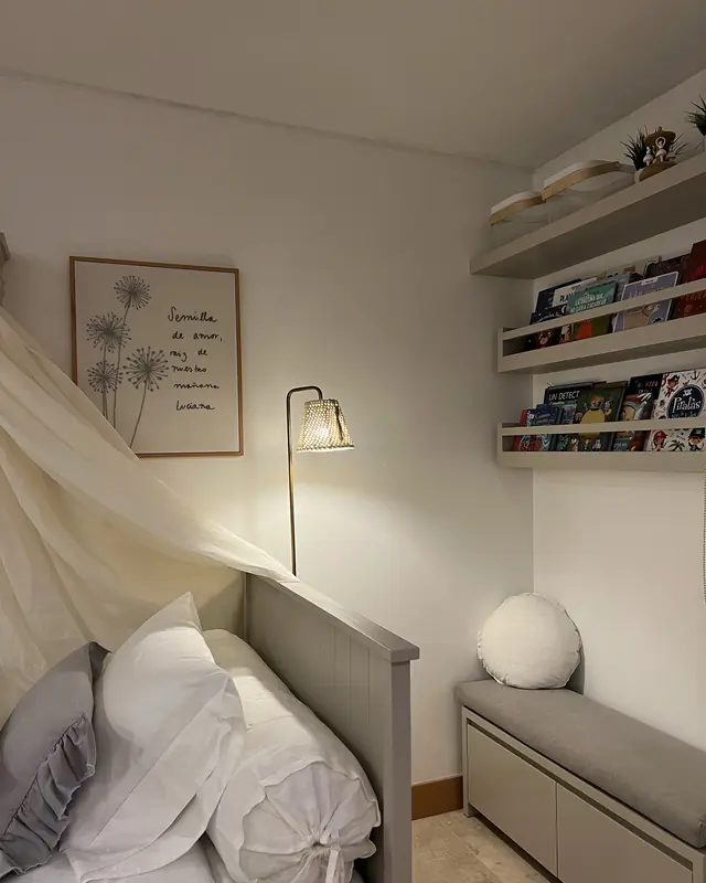 Dormitorios y salita de estar · Dormitorio