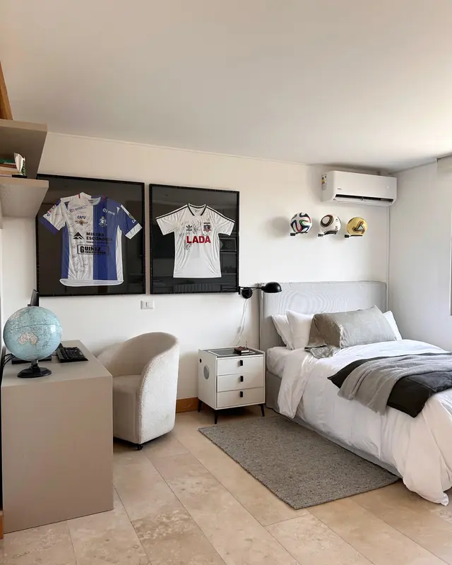 Dormitorios y salita de estar · Dormitorio
