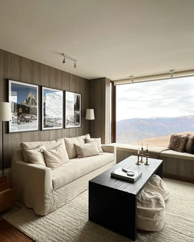 Refugio El Colorado · Living